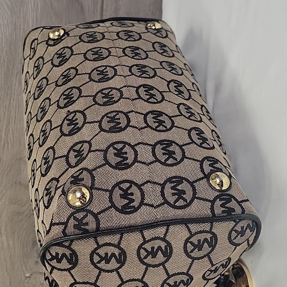 Michael Kors Gray Black Signature Handbag Purse Satchel - Picture 9 of 15